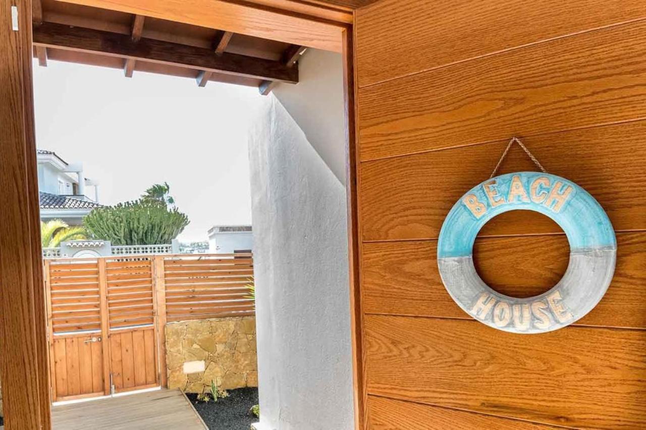 Paradise Beach House: Piscina Privada, Playa 100M Corralejo Exterior photo